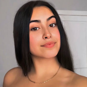 Meet your Posher, Leilani